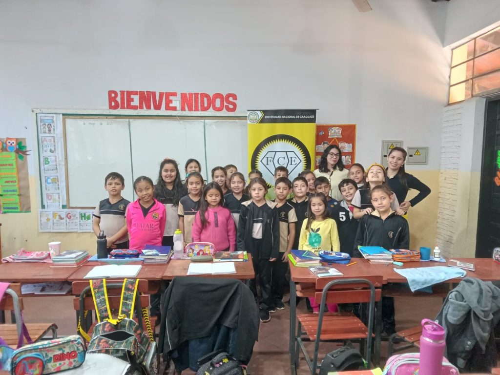 Promoviendo la Educación Financiera Infantil: Charla sobre Ahorro en la  Escuela Básica Nro. 219 – Facultad de Ciencias Económicas